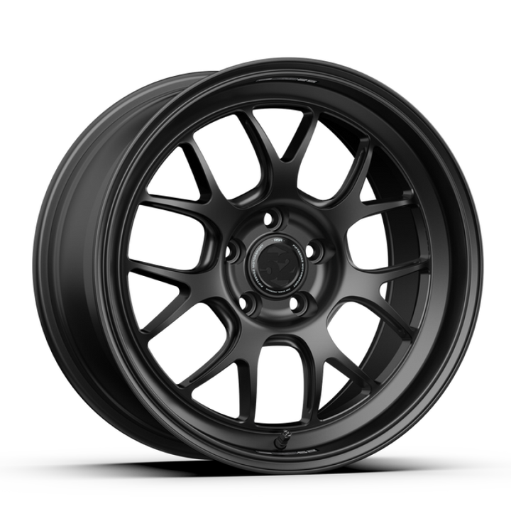 fifteen52 Apex RSR 18x9.5 5x114.3 38mm ET 73.1mm Center Bore Frosted Graphite